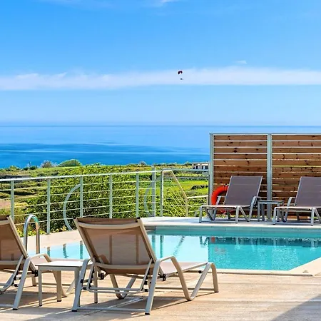 Villa Vista Mare Heated Pool